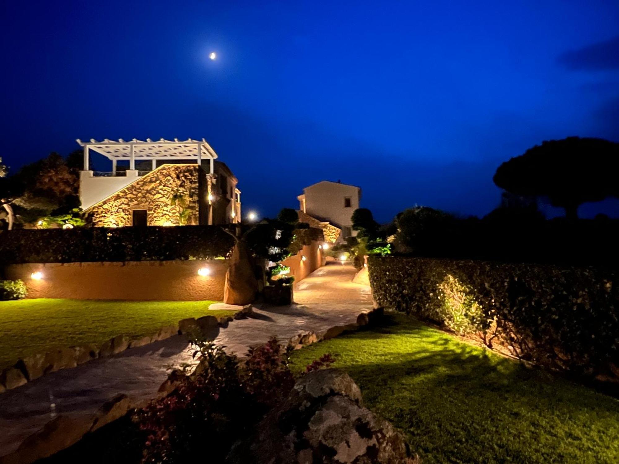 Antica Fonte Holiday Homes San Pantaleo Buitenkant foto