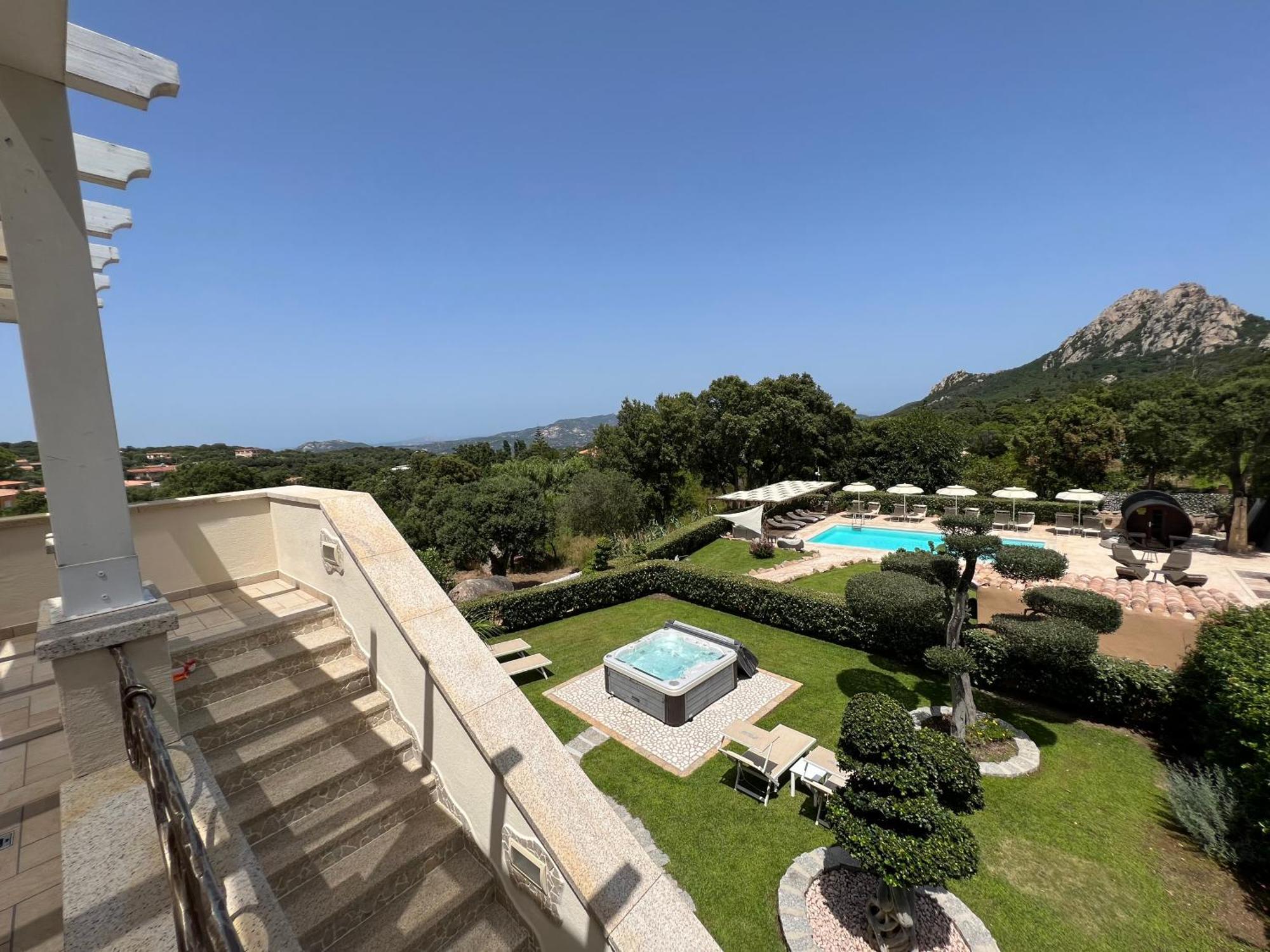 Antica Fonte Holiday Homes San Pantaleo Buitenkant foto