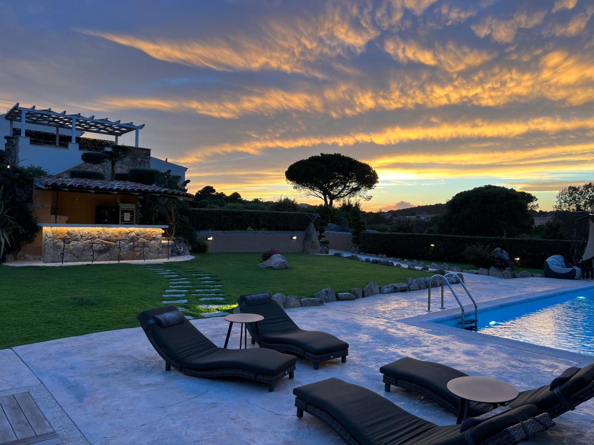 Antica Fonte Holiday Homes San Pantaleo Buitenkant foto