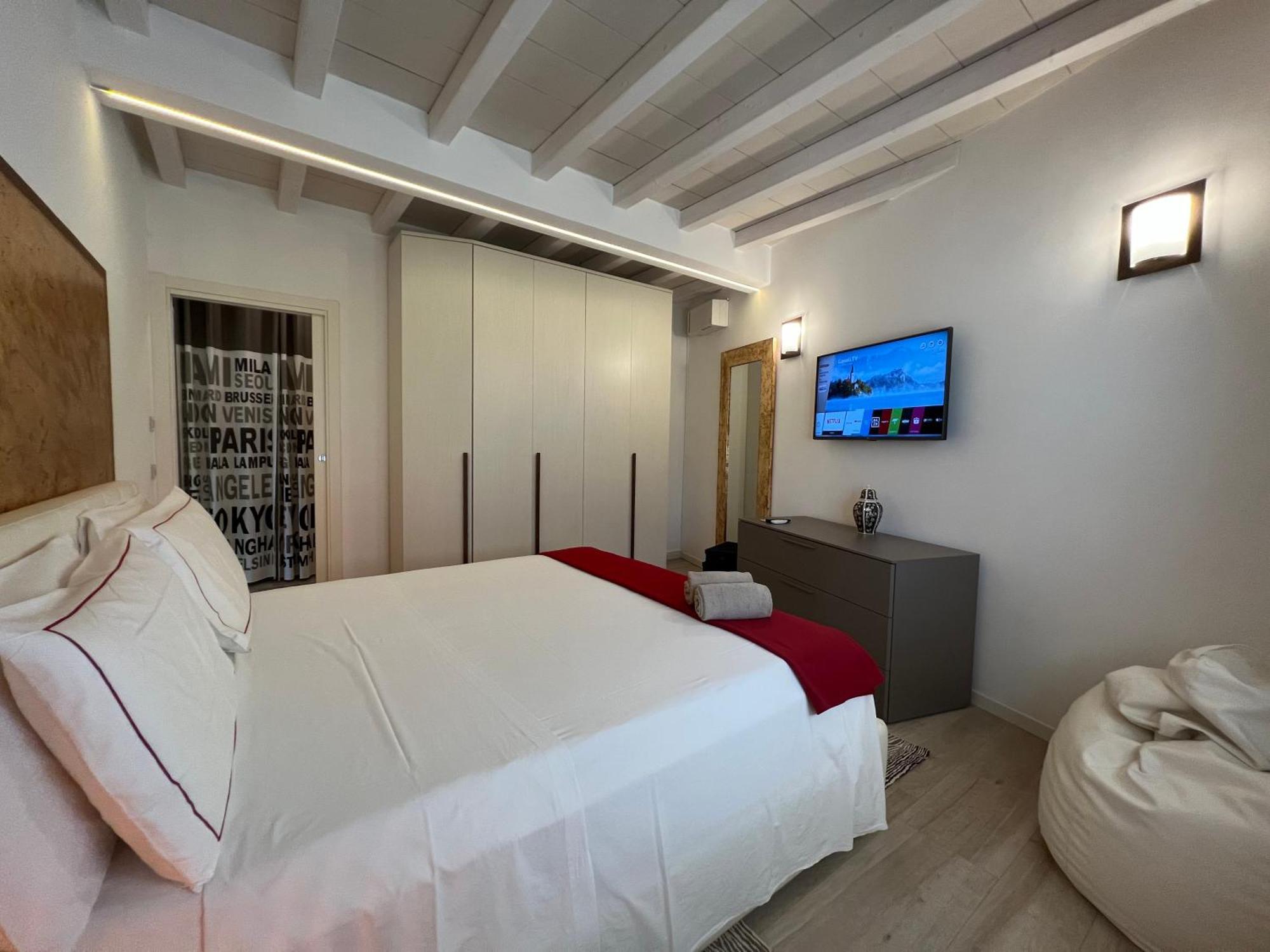 Antica Fonte Holiday Homes San Pantaleo Buitenkant foto
