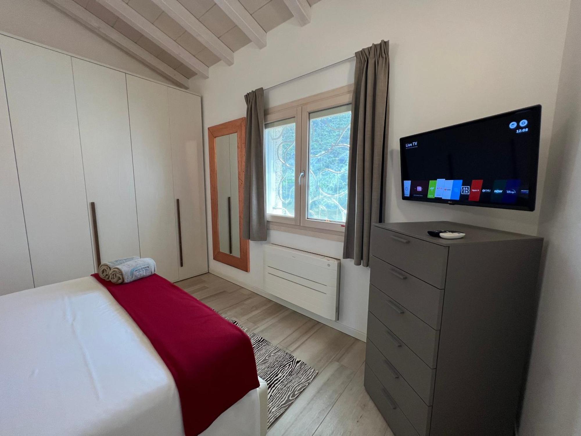 Antica Fonte Holiday Homes San Pantaleo Buitenkant foto