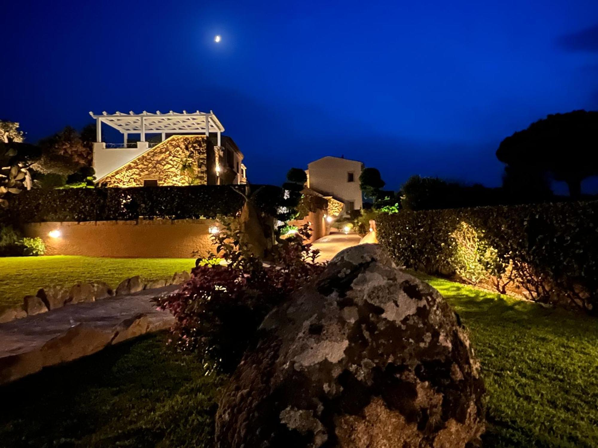Antica Fonte Holiday Homes San Pantaleo Buitenkant foto
