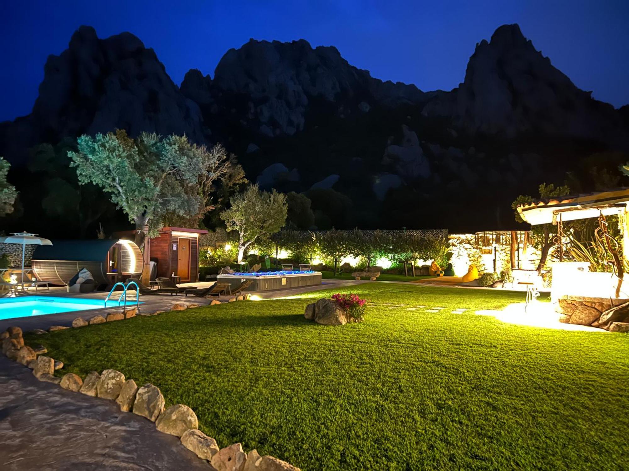 Antica Fonte Holiday Homes San Pantaleo Buitenkant foto